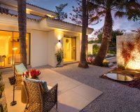 Resale - Villa - Marbella - Nueva Andalucía