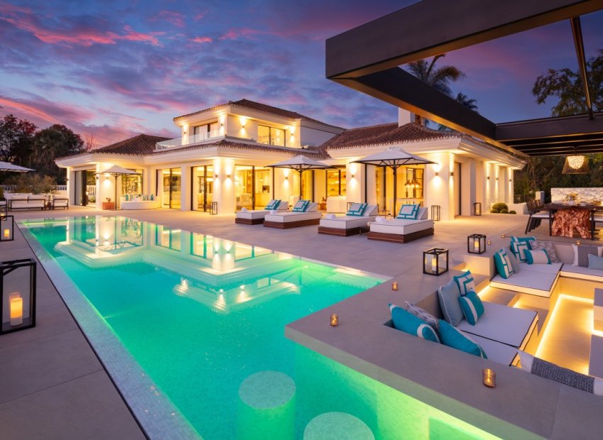 Resale - Villa - Marbella - Nueva Andalucía