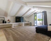 Resale - Villa - Marbella - Nueva Andalucía