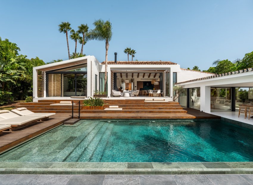 Resale - Villa - Marbella - Nueva Andalucía