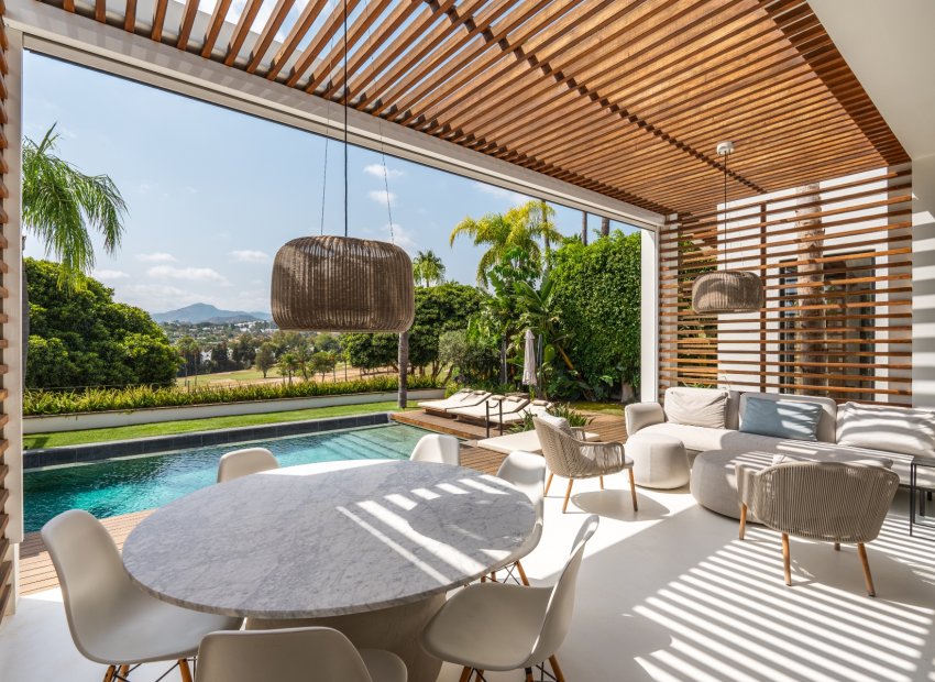 Resale - Villa - Marbella - Nueva Andalucía