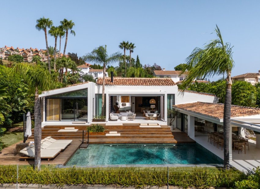 Resale - Villa - Marbella - Nueva Andalucía