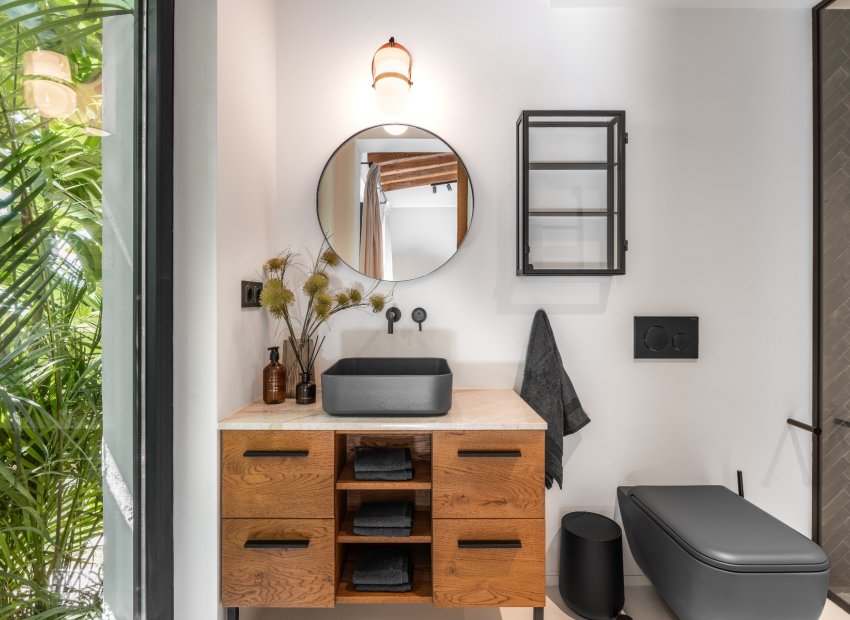 Resale - Villa - Marbella - Nueva Andalucía