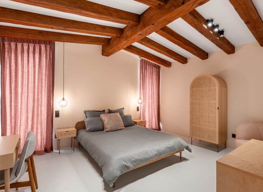 Resale - Villa - Marbella - Nueva Andalucía