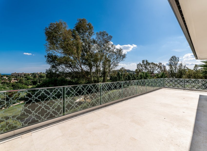 Resale - Villa - Marbella - Nueva Andalucía