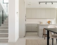 Resale - Villa - Marbella - Nueva Andalucía