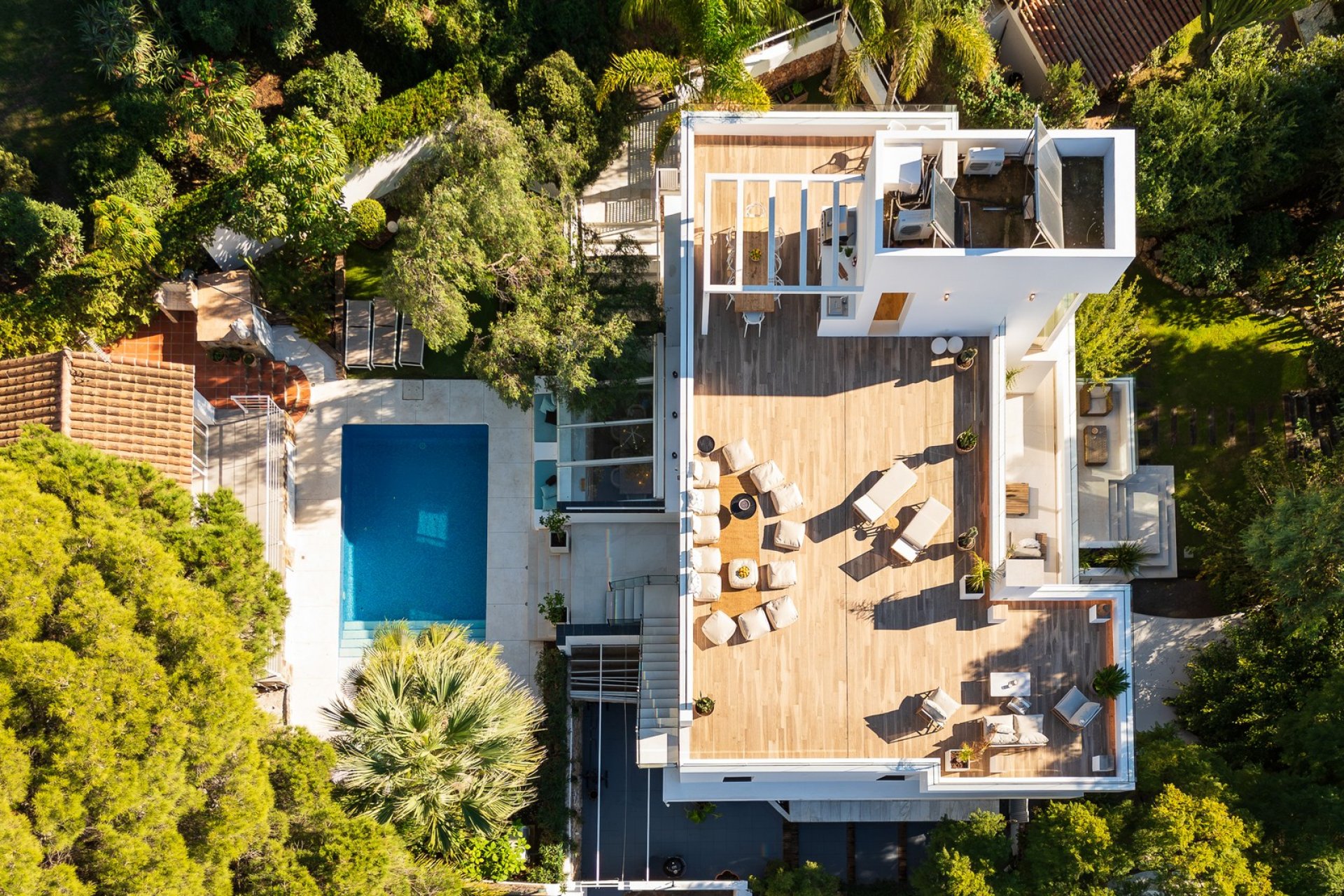 Resale - Villa - Marbella - Nueva Andalucía