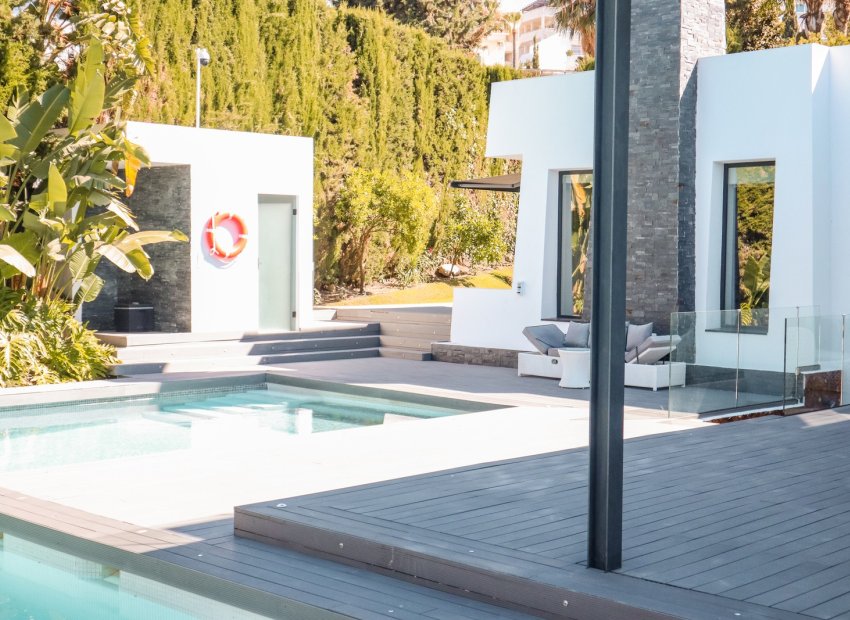 Resale - Villa - Marbella - Nueva Andalucía