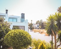 Resale - Villa - Marbella - Nueva Andalucía