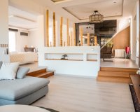 Resale - Villa - Marbella - Nueva Andalucía