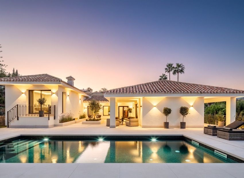 Resale - Villa - Marbella - Nueva Andalucía