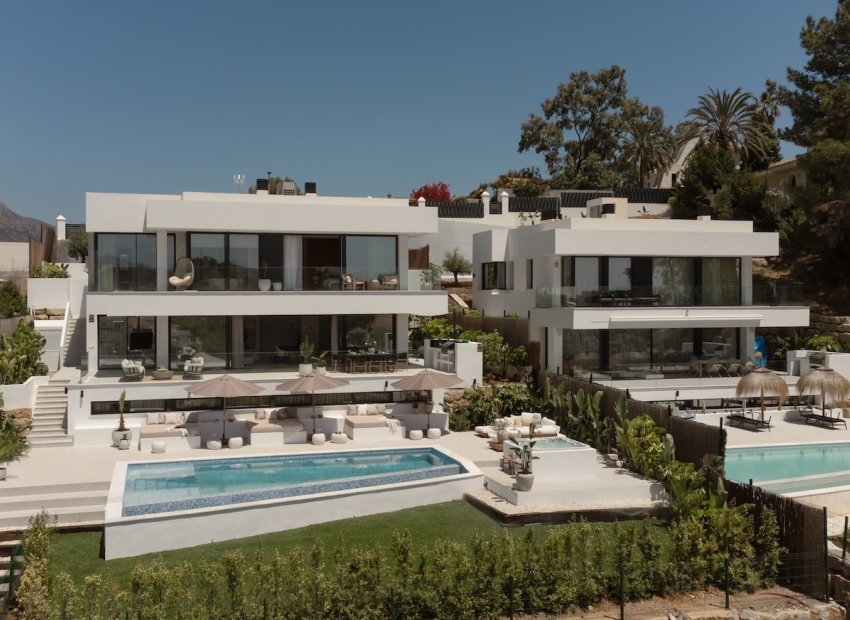 Resale - Villa - Marbella - Nueva Andalucía