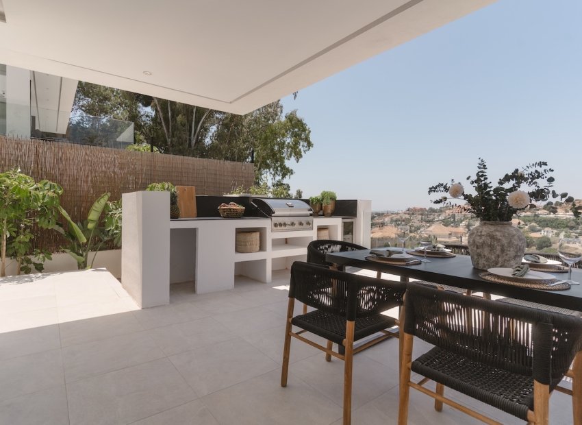 Resale - Villa - Marbella - Nueva Andalucía