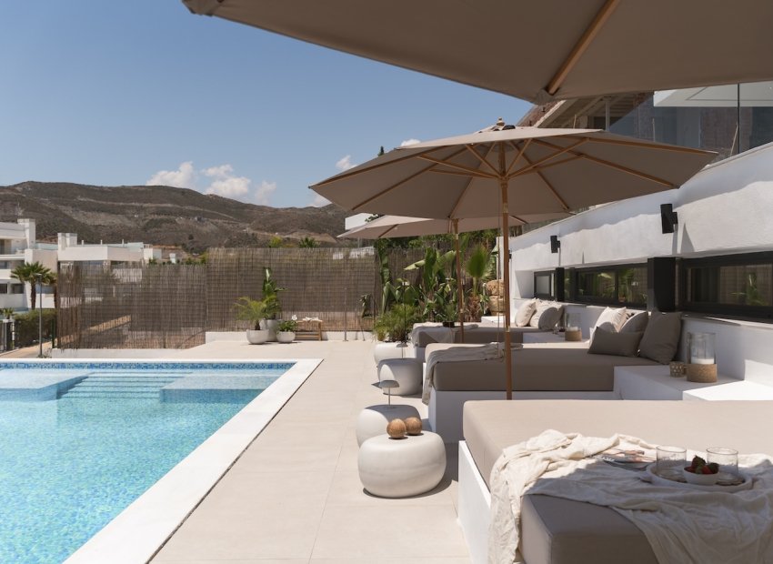 Resale - Villa - Marbella - Nueva Andalucía