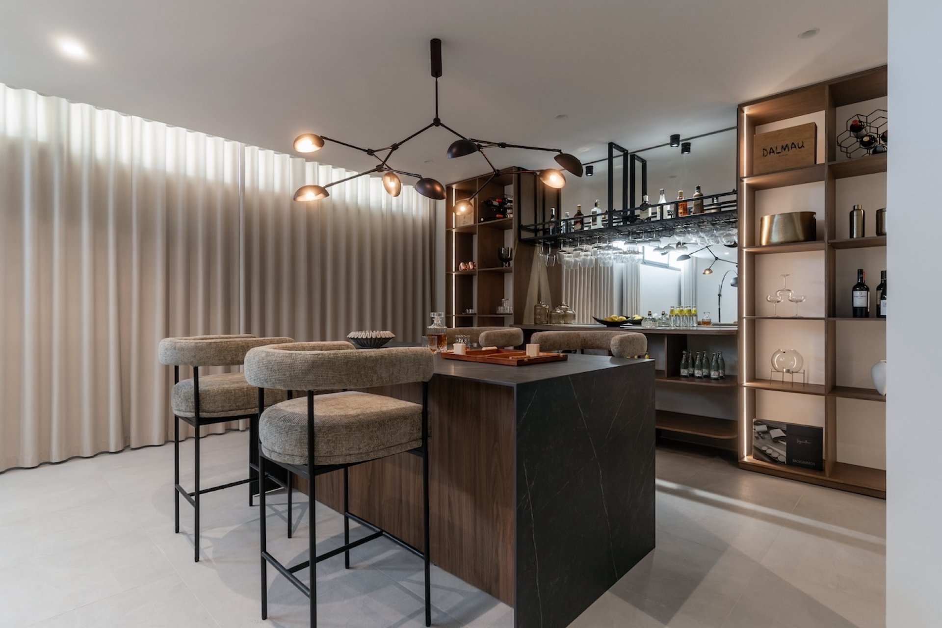 Resale - Villa - Marbella - Nueva Andalucía