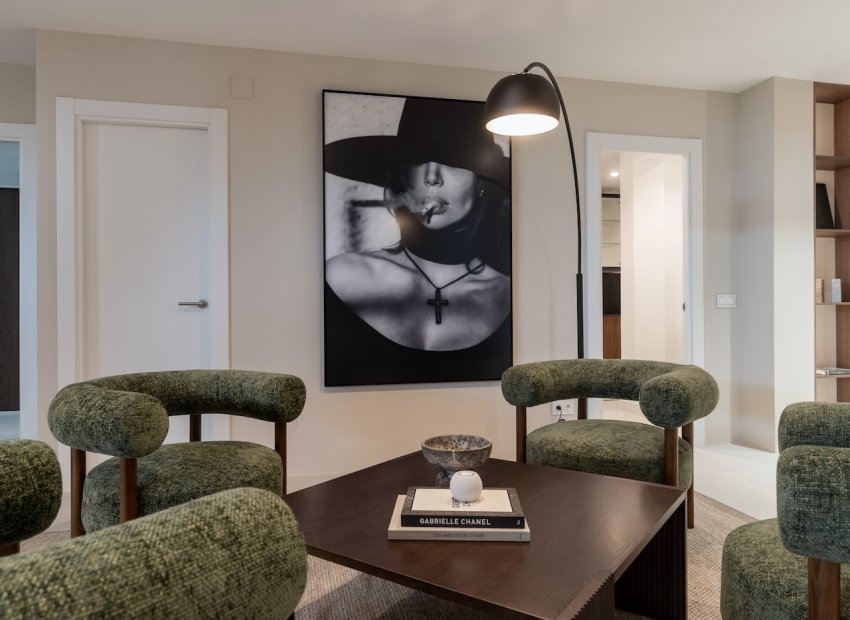 Resale - Villa - Marbella - Nueva Andalucía