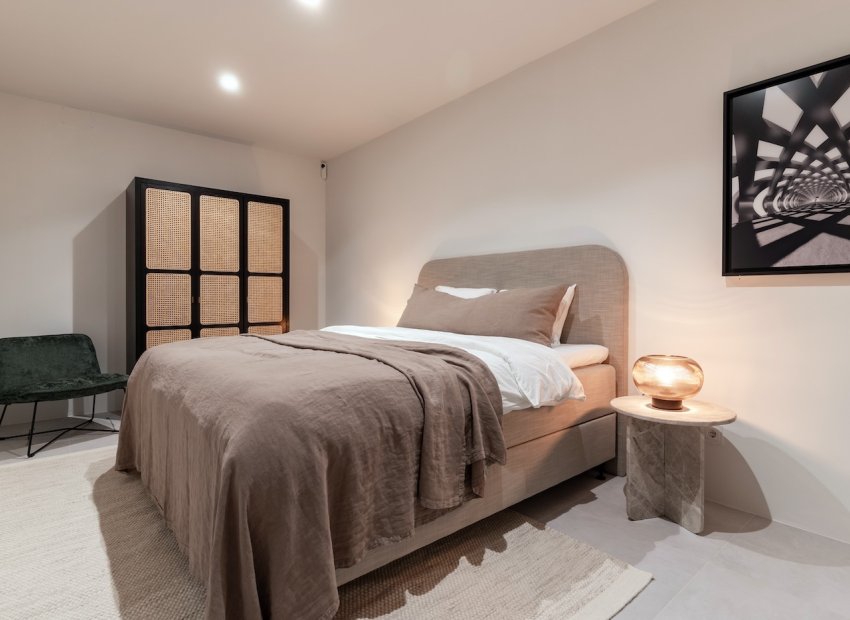 Resale - Villa - Marbella - Nueva Andalucía