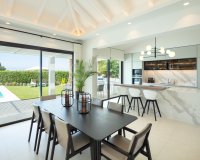 Resale - Villa - Marbella - Nueva Andalucía