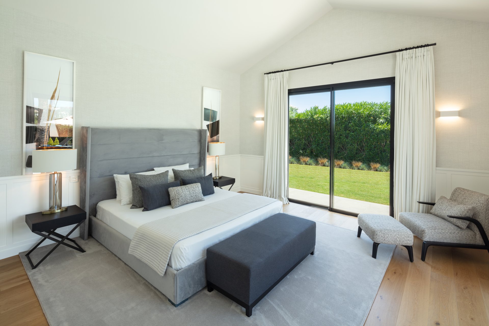 Resale - Villa - Marbella - Nueva Andalucía