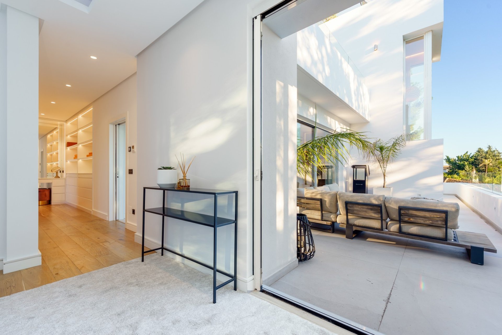 Resale - Villa - Marbella - Nueva Andalucía