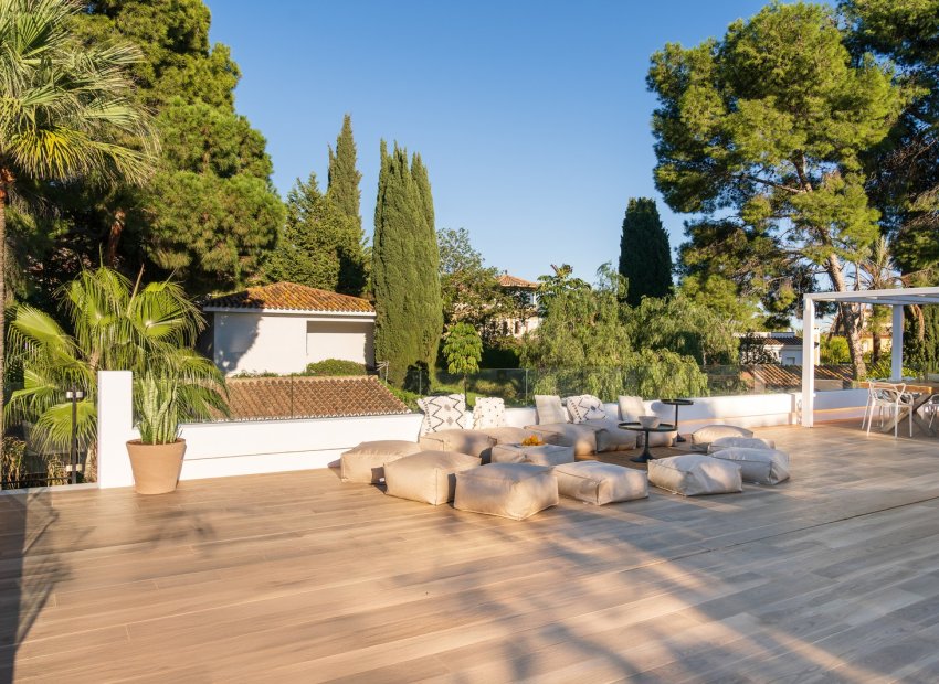 Resale - Villa - Marbella - Nueva Andalucía