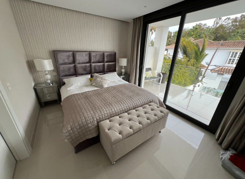 Resale - Villa - Marbella - San Pedro Alcántara