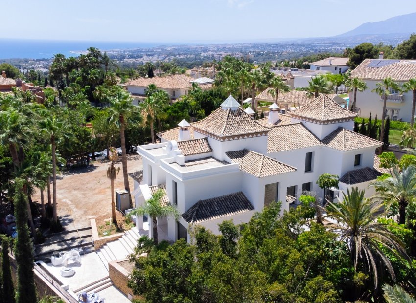 Resale - Villa - Marbella - Sierra Blanca