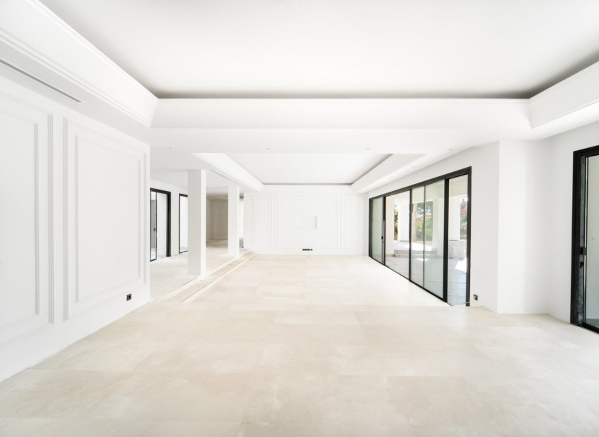 Resale - Villa - Marbella - Sierra Blanca