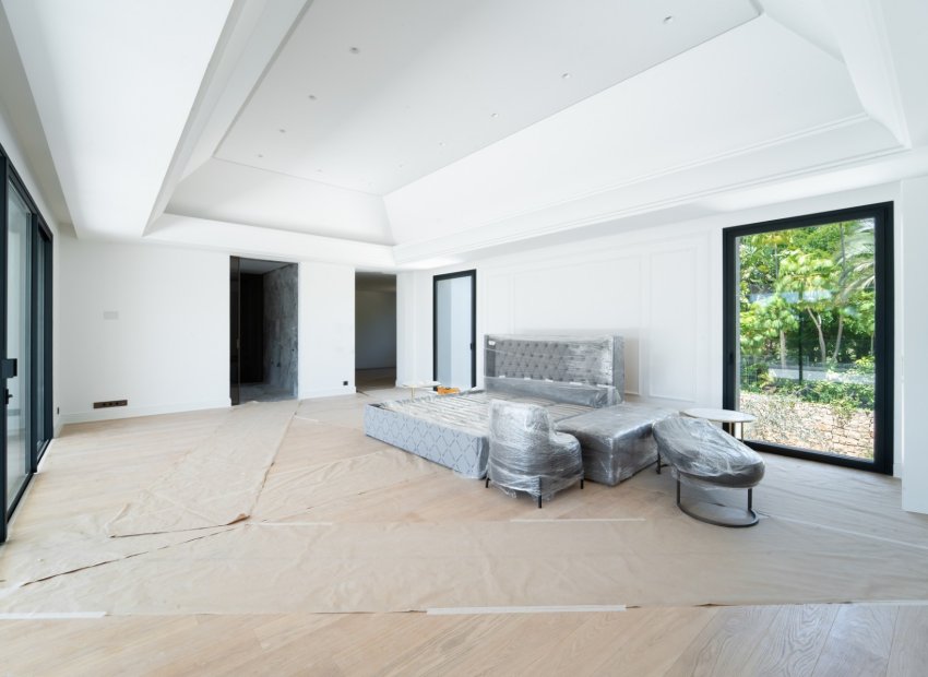 Resale - Villa - Marbella - Sierra Blanca