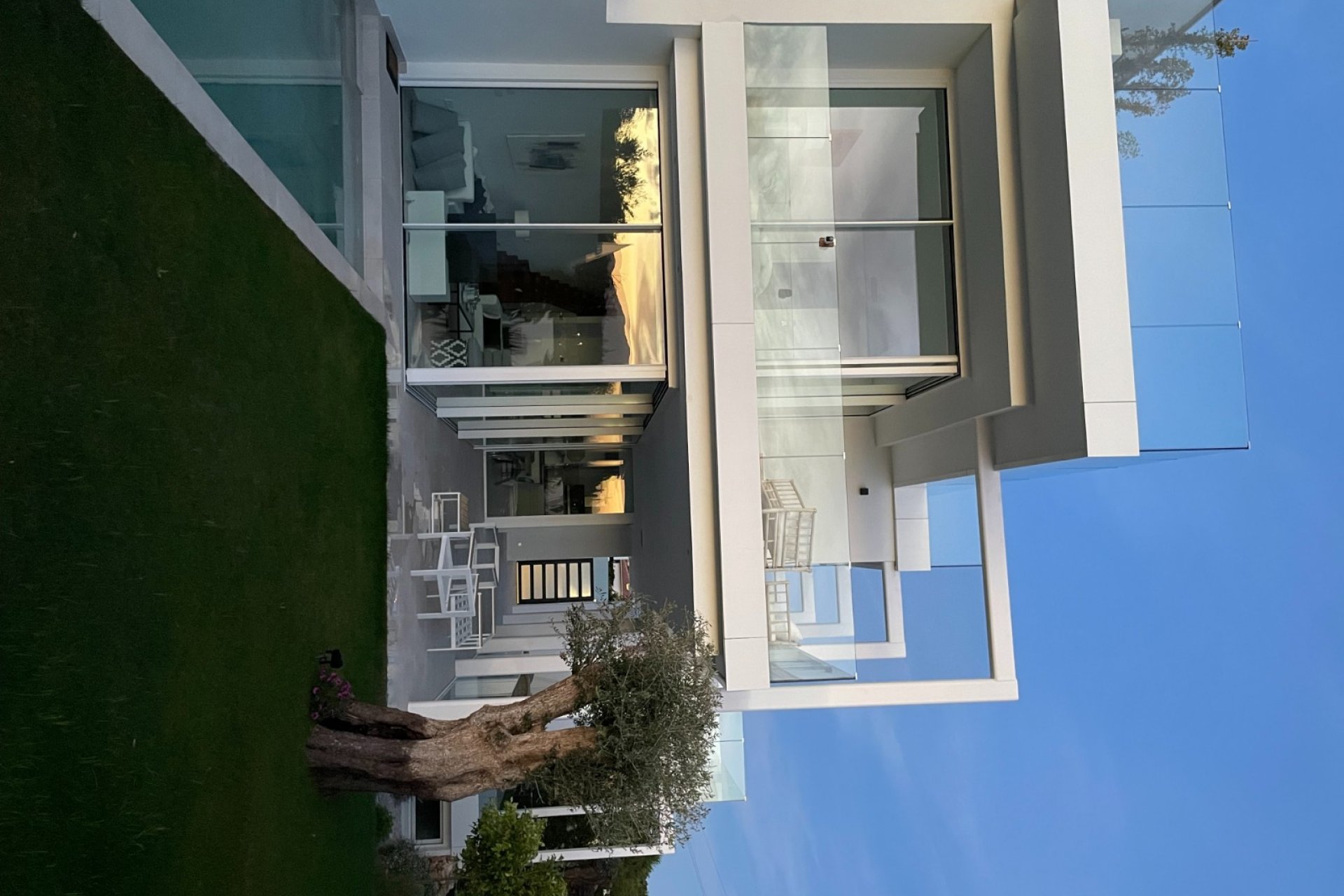 Resale - Villa - Marbella - Sierra Blanca