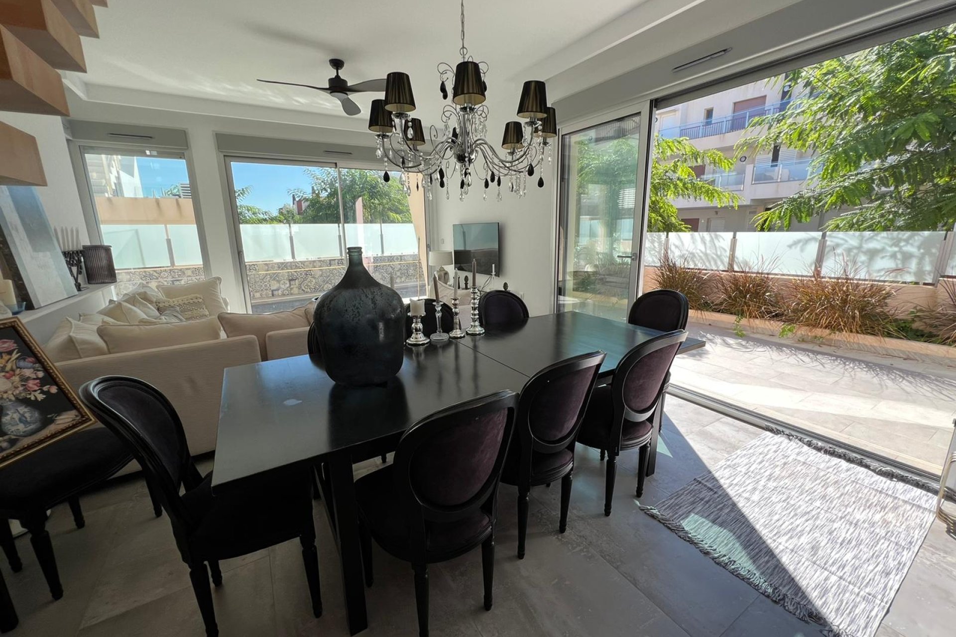 Resale - Villa - Mil Palmeras - Costa Blanca Sur