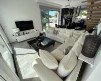 Resale - Villa - Mil Palmeras - Costa Blanca Sur