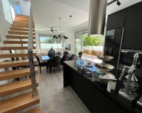 Resale - Villa - Mil Palmeras - Costa Blanca