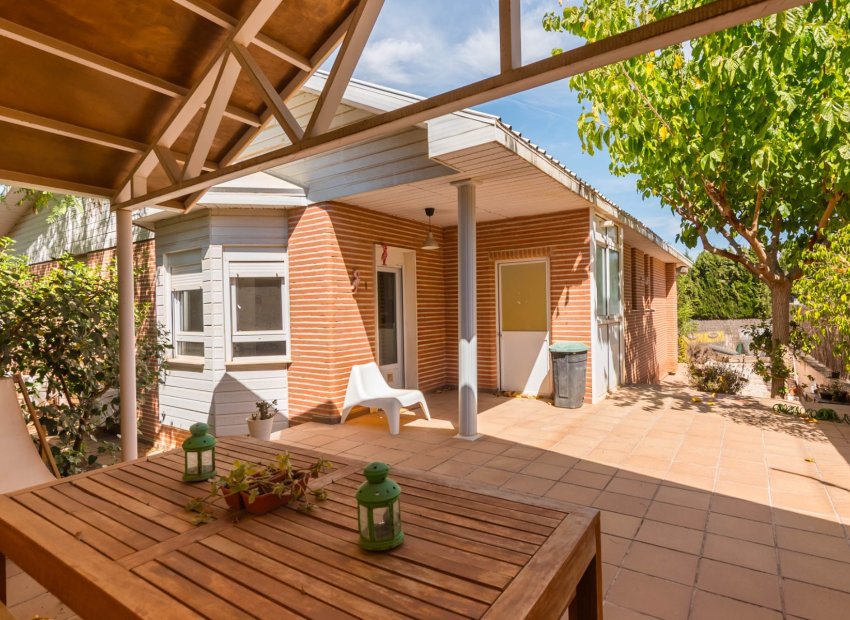Resale - Villa - MOLINA DEL SEGURA