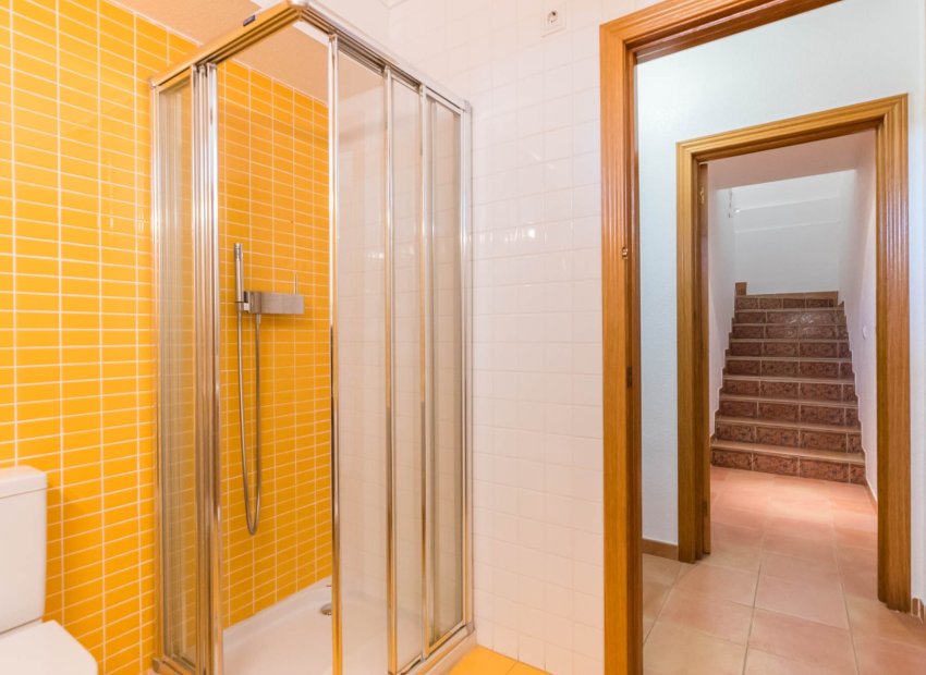 Resale - Villa - MOLINA DEL SEGURA