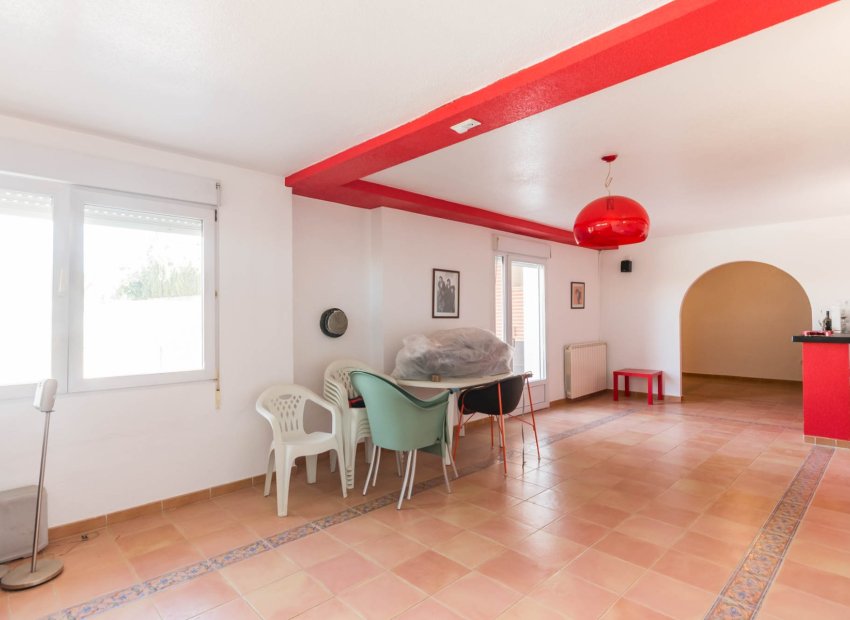 Resale - Villa - MOLINA DEL SEGURA