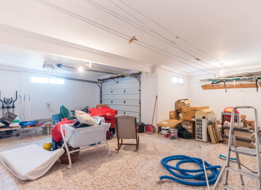 Resale - Villa - MOLINA DEL SEGURA