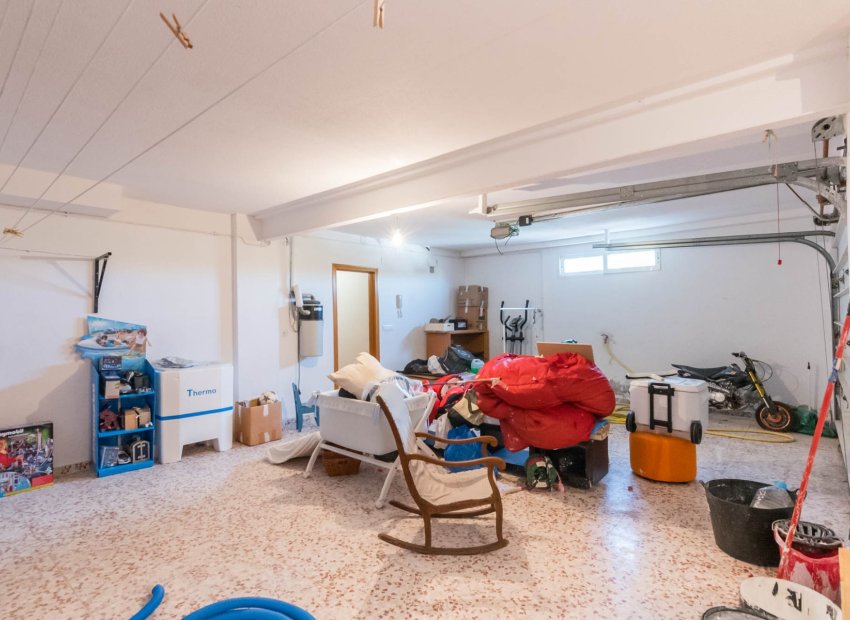 Resale - Villa - MOLINA DEL SEGURA