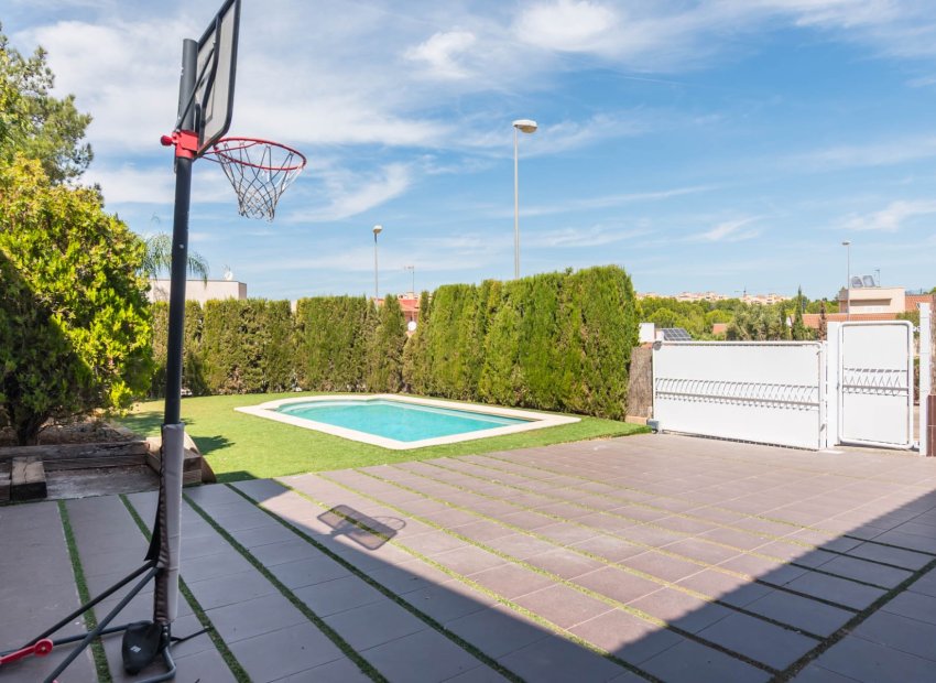 Resale - Villa - MOLINA DEL SEGURA