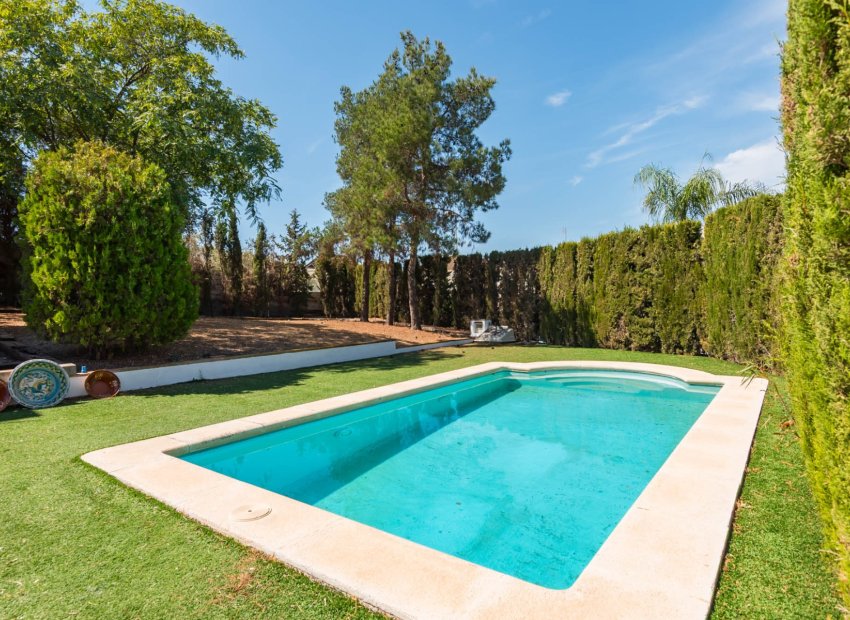 Resale - Villa - MOLINA DEL SEGURA