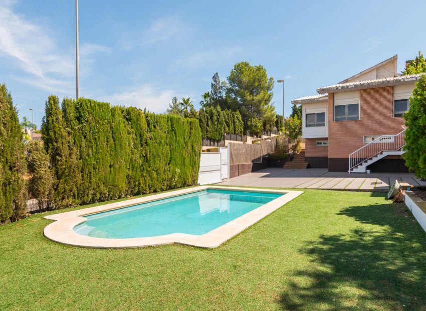 Resale - Villa - MOLINA DEL SEGURA