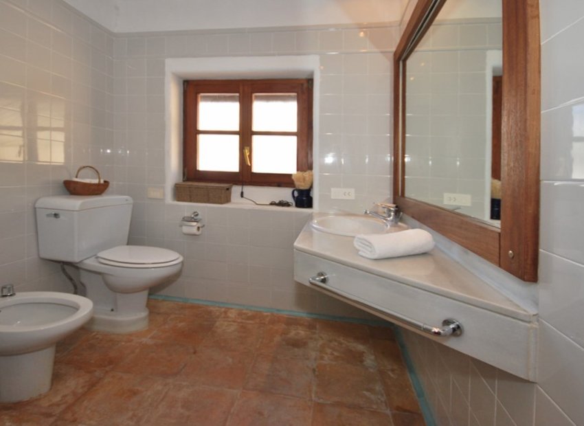 Resale - Villa - Moraira - Benimeit