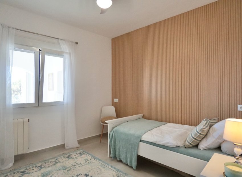 Resale - Villa - Moraira - Benimeit
