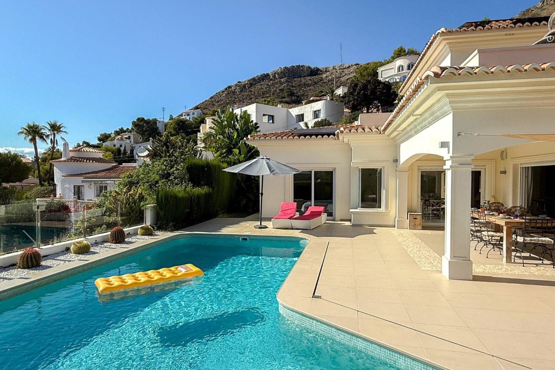 Resale - Villa - Moraira - El Portet