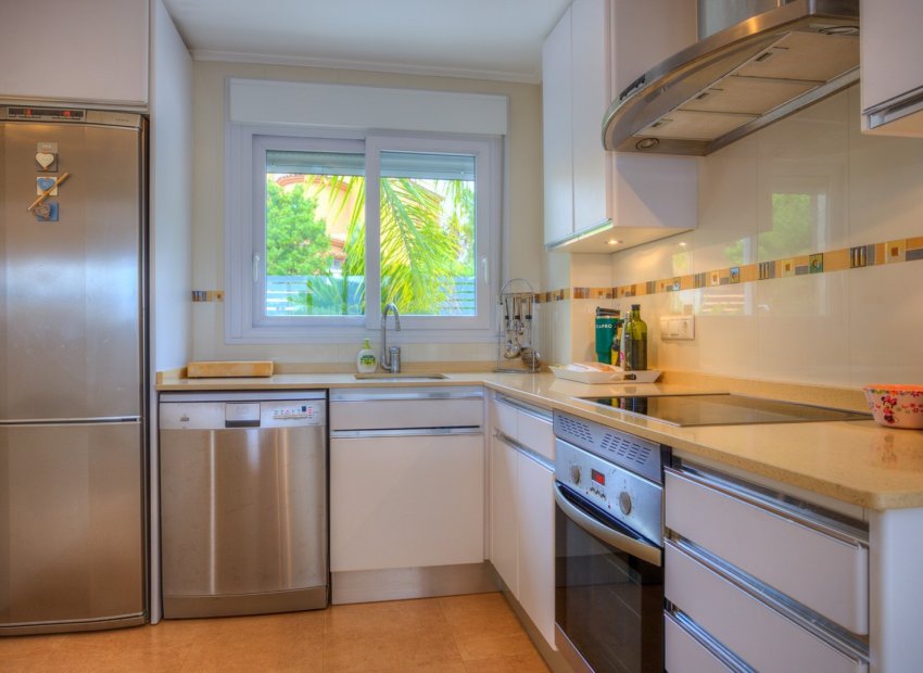 Resale - Villa - Moraira - Sabatera