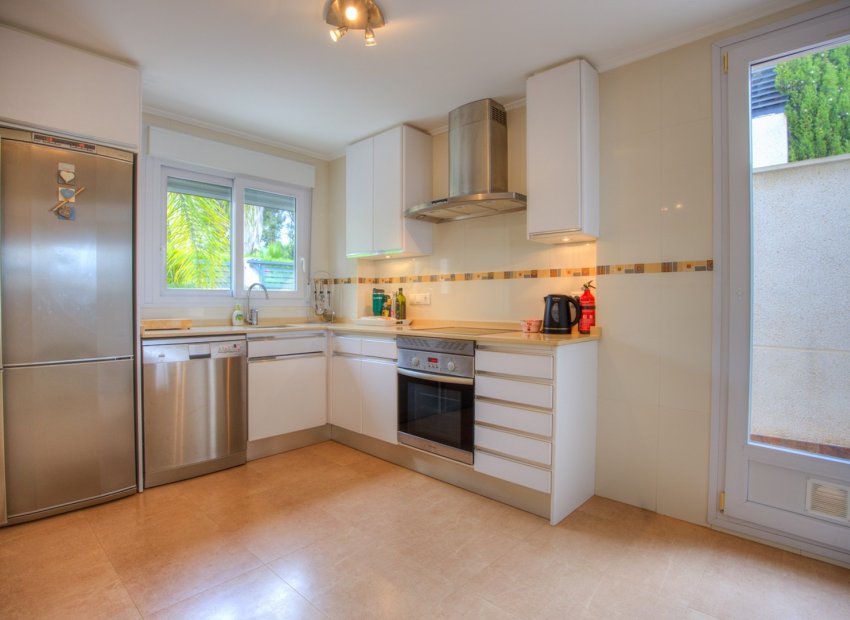 Resale - Villa - Moraira - Sabatera