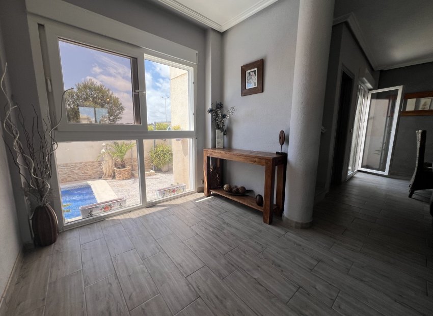 Resale - Villa - Orihuela - Costa Blanca