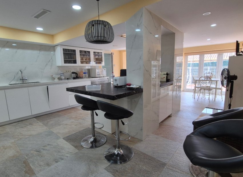 Resale - Villa - Orihuela - Costa Blanca