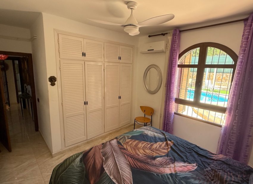 Resale - Villa - Orihuela - Costa Blanca