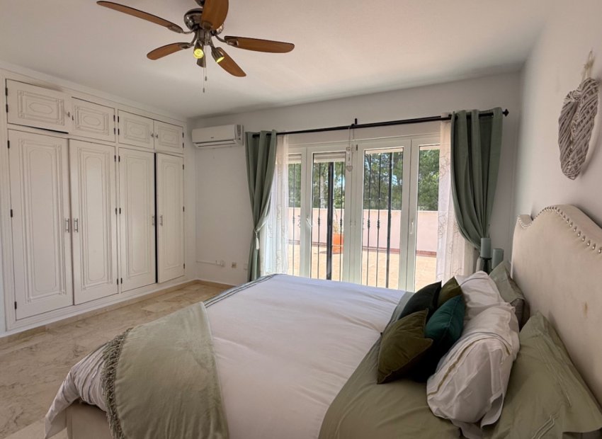 Resale - Villa - Orihuela - Costa Blanca